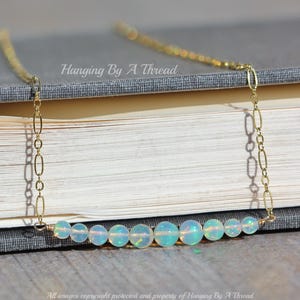 BLINKANDE Äkta Etiopisk Opal Halsband, Welo Opal Ädelstensbar, Guldfylld, Oktober Födelsesten, Elegant Opal Halsband, Present till henne, Unikt