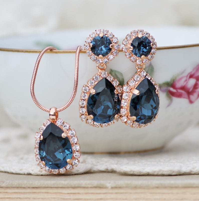 Sapphire Navy Blue ROSE GOLD Bridal Halo Set,Matching Necklace /& Earring Set,Halo Pear Teardrop,Swarovksi Crystal,Weddings,Gift Set,Womens
