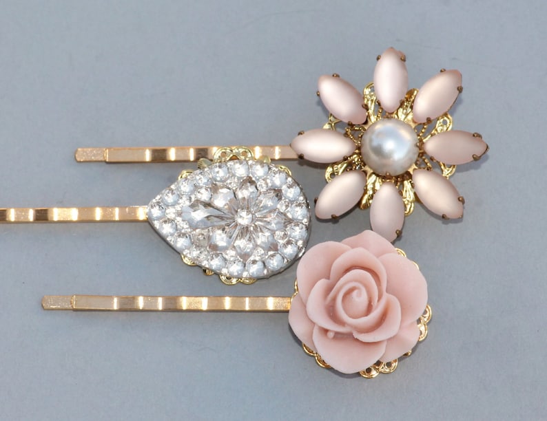 Genuine Vintage Blush Pastel Pink Bridal Bobby Pin Trio,Set of Three Gold Filigree Hair Pins,Pastel Blush Pink,Blush,Bridal,Wedding