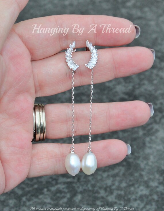Orecchini A Perno In Argento 925 Con Perle D'Acqua Dolce E Zirconia Cubica: Eleganza Semplice E Raffinata! Altezza 16mm, Placcati Al Rodio. Perfetti Per Un Look Chic, Dal Giorno Alla Sera.