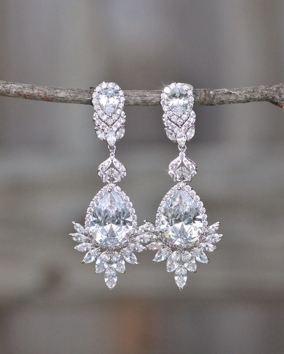Amazing Silver Long Cz Chandelier Earringsilver Crystal Clear Ireland Amazing Silver Long Cz Chandelier, Long Chandelier Style Earrings Silver And Gold