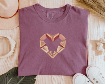 Book Lover Comfort Colors T-Shirt: Heart of Books Design
