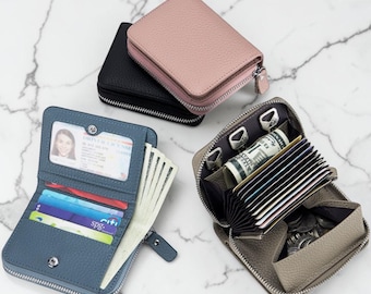 Compact Leather Wallet – Slim Card & Coin Holder