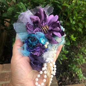 bohemian vintage lace embroidered textile brooch