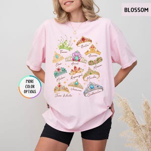 Comfort Colors Disneyland Princess Crown Shirt, Cinderella Belle Rapunzel Ariel Snow White, Disneyland Girl Trip Shirt, Magic Kingdom Tee immagine 3