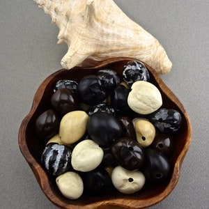 Loose Natural Kukui Nuts