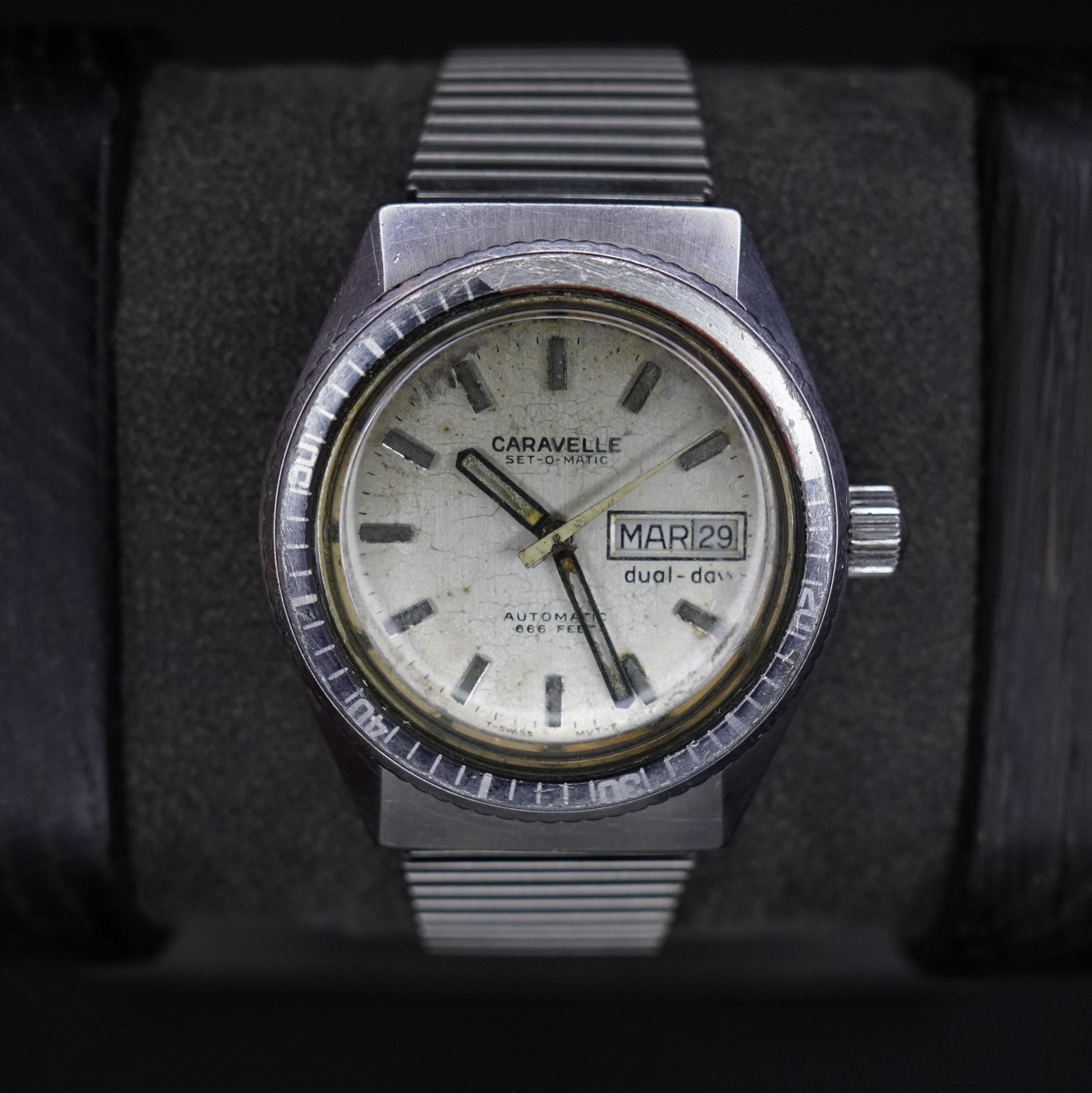 Caravelle 666 - Etsy