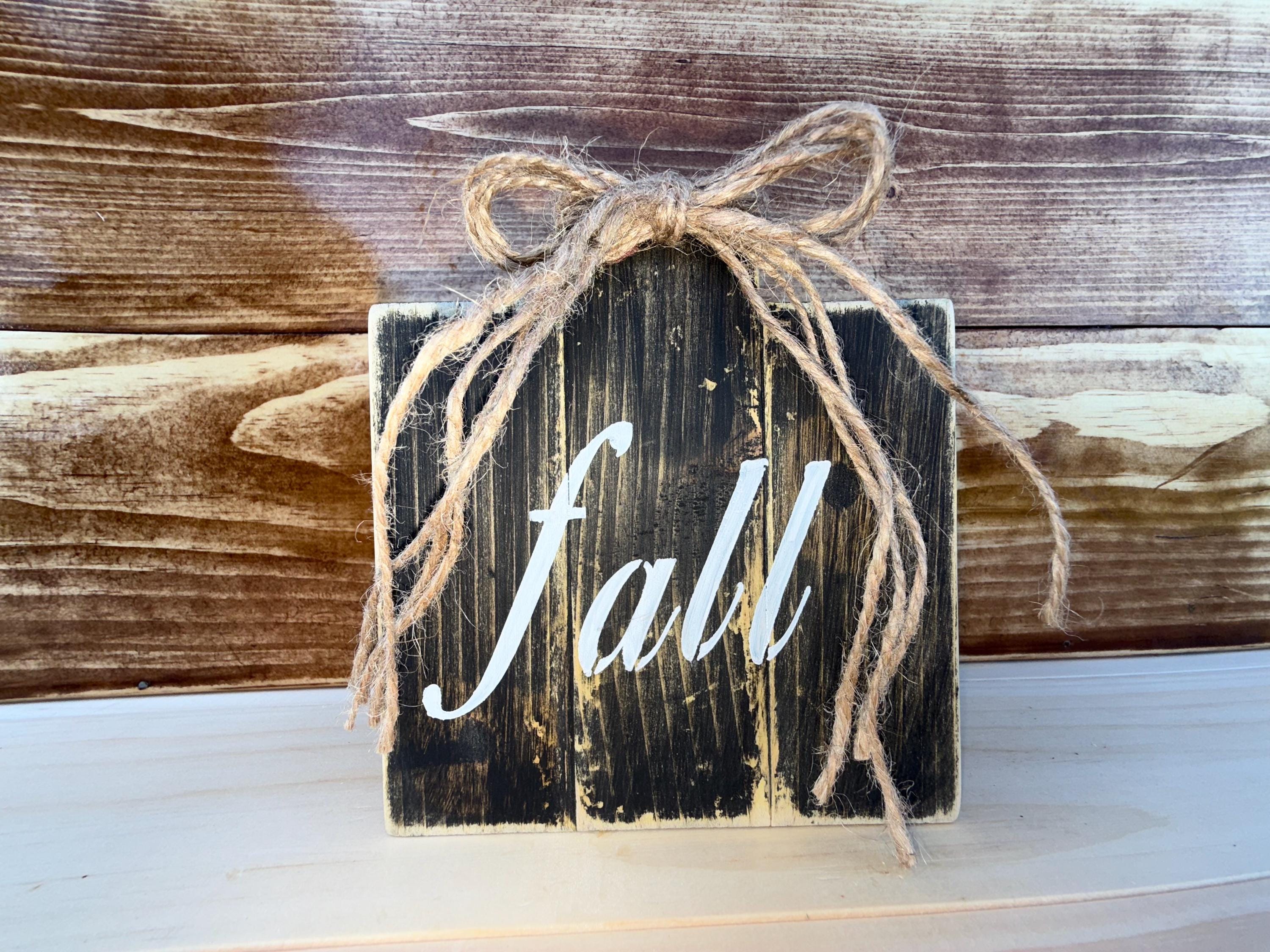 Wooden Fall Decor - Thumbnail 3
