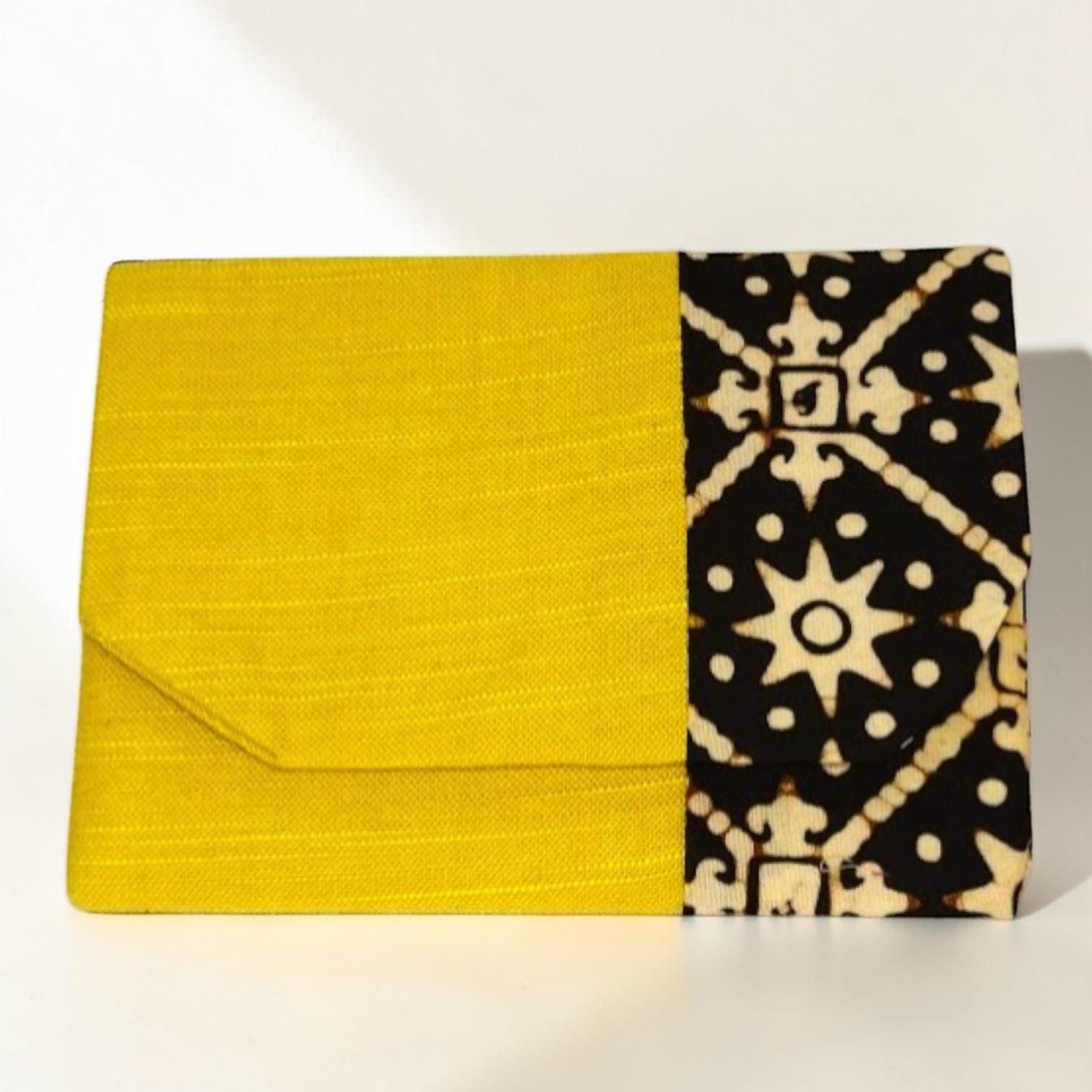 Card Holder Aizu Cotton [Mustard] × Indonesian Batik Tulis [Brown Truntum] MG FUSION 16
