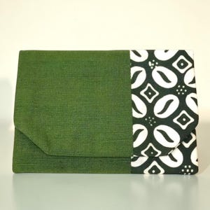 Card Holder | Aizu Cotton [Matcha Green] × Indonesian Batik [Green Coffee Beans] | MG FUSION | 19