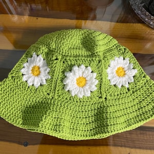 Handmade Crochet Sunflower Bucket Hat, Crochet Flower Bucket Hat, crochet bucket hat, bucket daisy hat