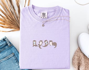 Cute Otter Shirt, Comfort Colors Tee, Kawaii Cartoon Animal Graphic Tee, Aesthetic Cozy Unisex T-Shirt, Animal Lover Gift, Otter Lover Gift