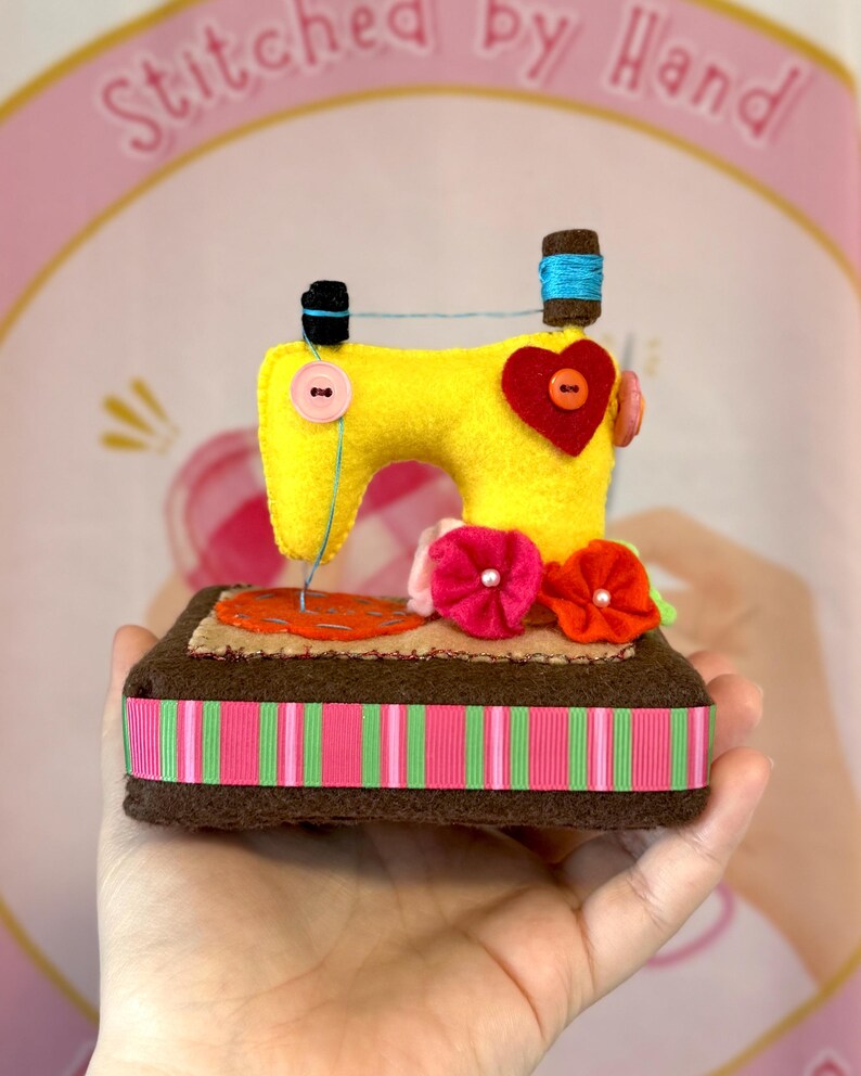 Handmade Felt Sewing Machine Pincushion - Miniature Sewing Room Decor - Gift for Seamstress or Quilter Yellow