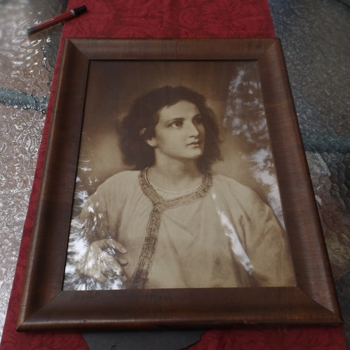 Large Antique of the beginning of 20th century infant Jesus print, framed and shops glass covered . Gift idea