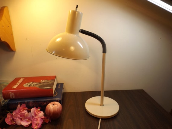 desk lamp canada
