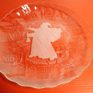 Sale Santa Claus platter. Crystal Clear Studio.Made in Indonesia. Holiday, any banquet.Party Tray, Home Decor,Christmas gift. vintage new