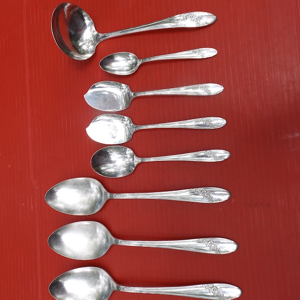 8 pc 1923 by Tudor Plate Oneida Community Silver plated set of serving spoons .Banquet. Home decor .replacement Gift idea