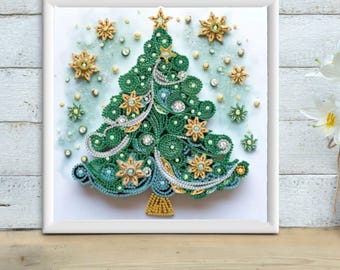 Diamantmålningsset med elegant julgran, broderikit med glittrande gyllene stjärna och julgranspärlor för högtidspyssel