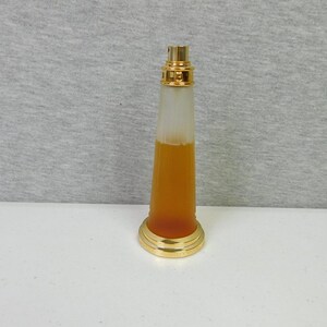 Fred Hayman Hollywood Eau de Parfum  Spray 1.7 fl oz