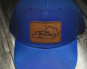 Czapka typu trucker z regulowanym zapięciem typu snapback, spersonalizowany design