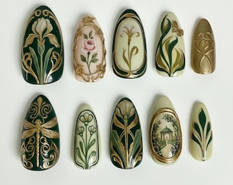 Vintage Floral Nail Art Set, Hand-Painted Flowers with Gold Details, Elegant Press-On Nails, Luxury Floral Design Nails, Handcrafted Nail