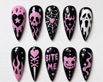 Läskiga Halloween-pressnaglar | Svartrosa pastellgothiska lösnaglar | Y2K Emo-dödskalle, spöke, spindelnät, stiletto, lim på, anpassat nagelkonst-kit