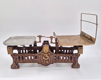 Antique Cast Iron Scale 3 kg