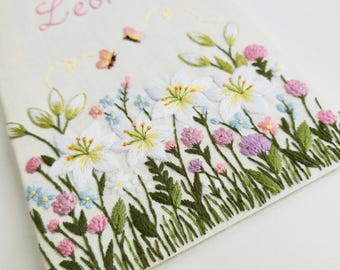 Personalized Floral Linen Notebook: Hand-Stitched Daisy Embroidered Journal