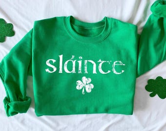 Retro Slainte Sweatshirt, Womens St Patricks Day Hoodie, Lucky Shamrock Shirt, Irish T-Shirt