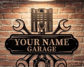 Insegna in metallo personalizzata per garage, decorazione murale con pistone e chiave inglese, insegna personalizzata per meccanico, arredamento industriale per la tana dell'uomo, regalo per costruttore di motori