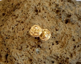 READY TO SHIP, Gold Seashell Earrings, Gold Stud Earrings, Seashell Inspired Studs, Gold Seashell Studs