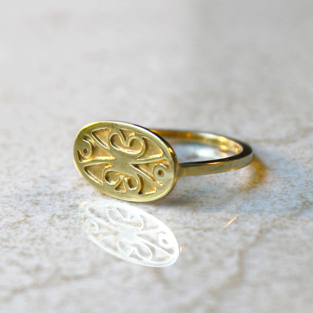 Antigua Roma Oro, Granate Anillo De Filigrana Con Margaritas