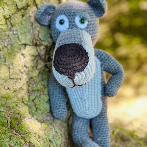 Grand loup au crochet - Jouet amigurumi fait main - Poupée loup articulée - Animal en fil de fer - Loup en fil acrylique - Décoration de chambre d'enfant - Cadeau pour les amoureux des loups - Poupée d'art