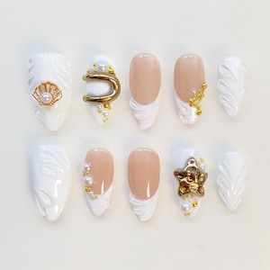 Holiday Wedding Nails/White French Nails/3D Gold Shell Nails/Star Nails/3D Gold Chrome Nails/Pearl Nails/Birthday Nails/3D Gel Nails