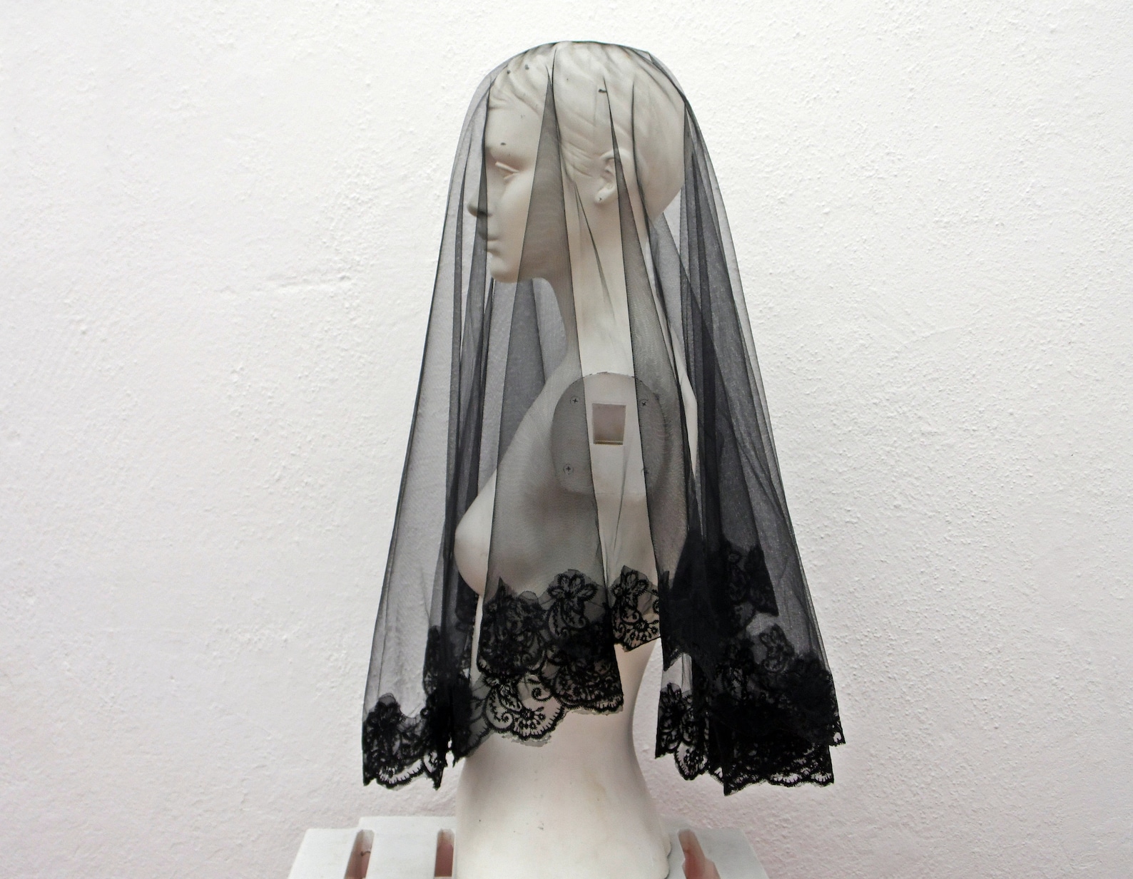 Beaupretty Schwarzer Brautschleier Mit Spitze - Elegant Für Hochzeit & Halloween