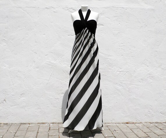 coast monochrome dress