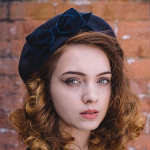 Navy Blue Wool Felt Beret Hat with Navy Blue Velvet Ribbon Bow, Navy Blue French Beret Hat, Navy Blue Women's Winter Hat