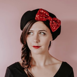 Black Wool Felt Beret Hat with Scarlet Red Sequin Bow, Black French Beret Hat, Women&#39;s Black Winter Hat