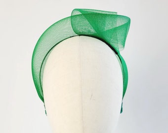 Smaragdgrünes Crinoline Knoten Stirnband, Smaragdgrünes Fascinator Stirnband, Grünes Statement Stirnband, Grünes Hochzeit Fascinator, Vegan Stirnband