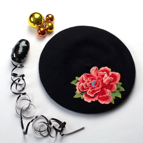 8446 Handmade Felt Embroidery Cartoon Wool Beret Hat For Women Girls Winter Zasy Handmade Felt Embroidery Cartoon Wool Beret hat for  main image 3