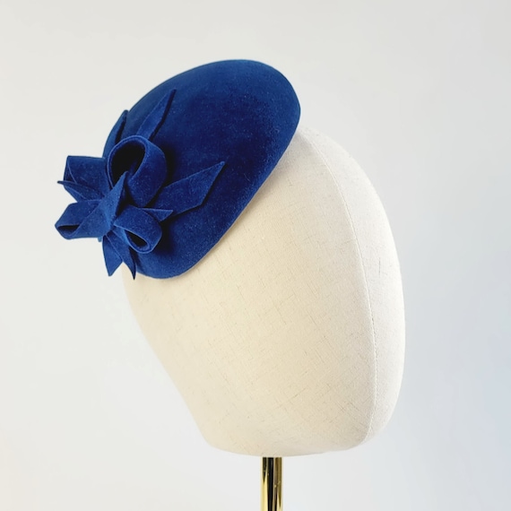 Royal Blue Felt Percher Hat with Loops, Blue Cocktail Hat, Blue Race Day Hat, Blue Occasion Hat, Blue Cheltenham Hat, Blue Felt Wedding Hat