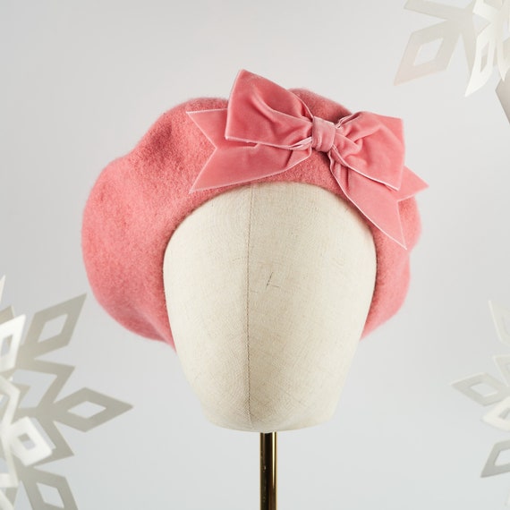 Coral Pink Wool Felt Beret Hat With Pink Velvet Ribbon Bow  display picture 1