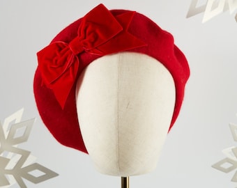 Béret en feutre de laine rouge écarlate avec noeud en ruban de velours rouge, béret rouge français, chapeau d'hiver rouge pour femme, béret rouge avec noeud