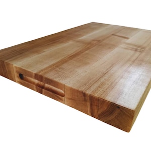 Maple Edge Grain Cutting Board from JonesCuttingBoards