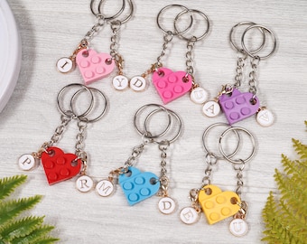 Juego de llaveros de corazón con inicial personalizado, llavero de corazón de Lego, llavero de corazón con inicial, llavero de corazón, llaveros a juego, regalos para él/ella