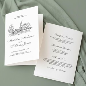 Peut inclure: Programmes de mariage blancs avec texte noir. La face avant présente une illustration d'église et les noms : Madeline Anderson et William James. L'intérieur détaille les informations de réception et un message de remerciement.