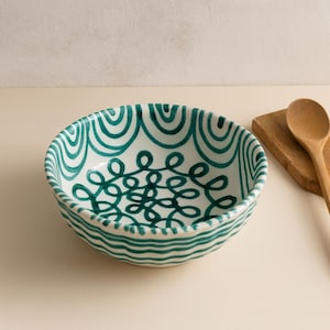 Vintage Gmundnen Keramik Schale 24 cm - Handbemaltes Green Dizzy Pattern, Österreichische Keramik