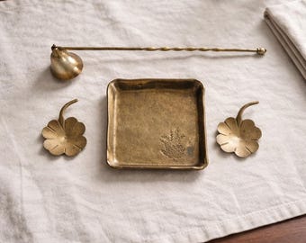 Ensemble vintage de plateau et de porte-bougies trèfle en laiton massif, décoration d'intérieur