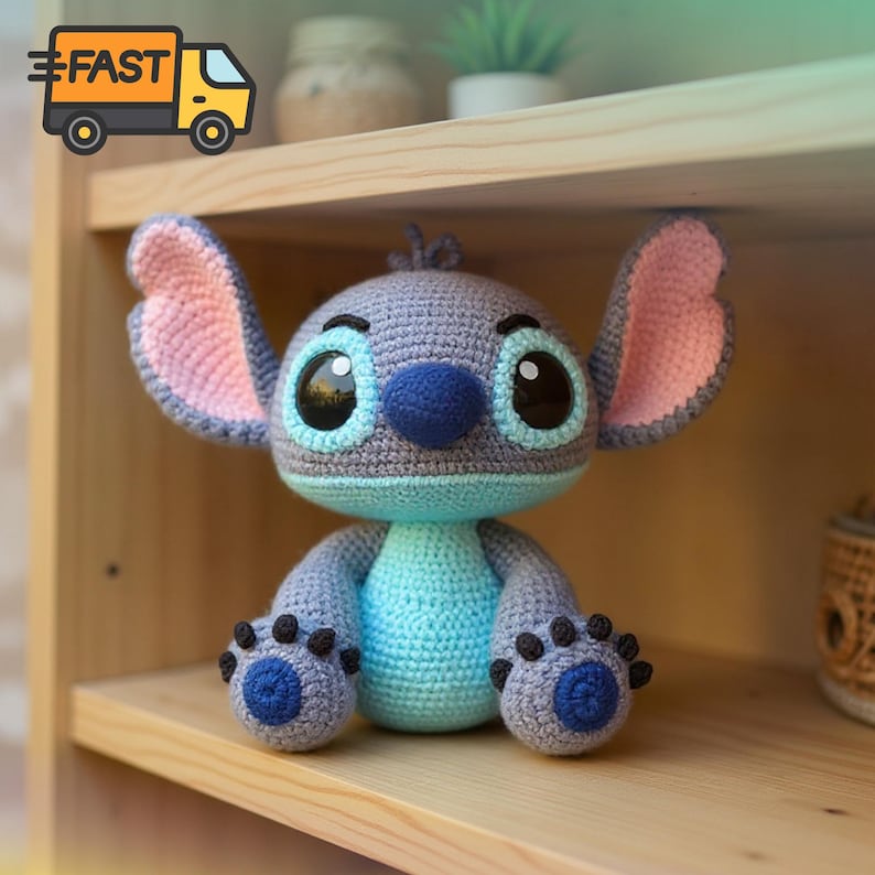 Muñeco de peluche amigurumi de Stitch de Disney tejido a crochet: suave decoración para la habitación del bebé, juguete de peluche hecho a mano imagen 6