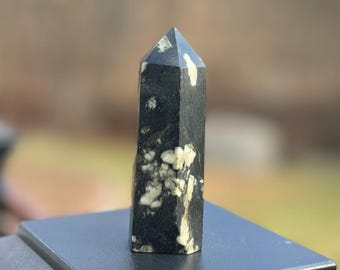 Chrysanthemum Jasper Stone Tower